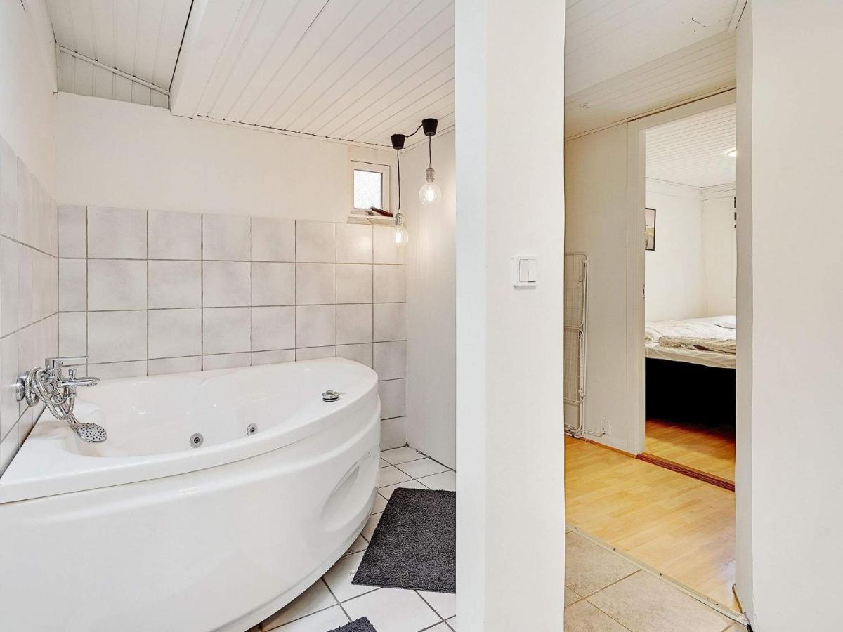 8 Person Holiday Home In R M Kongsmark エクステリア 写真